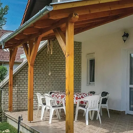 Awesome In W 3 Bedrooms Nyaraló