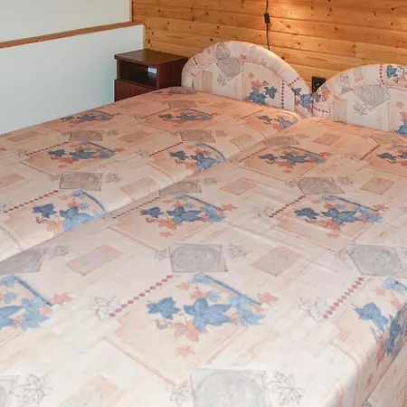 Awesome In W 3 Bedrooms Balatonfenyves