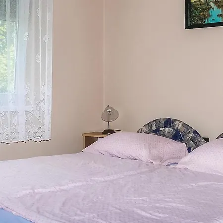 Awesome In W 3 Bedrooms * Balatonfenyves