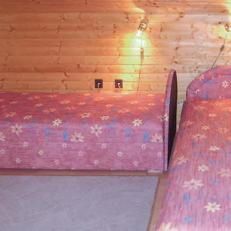 Awesome In W 3 Bedrooms